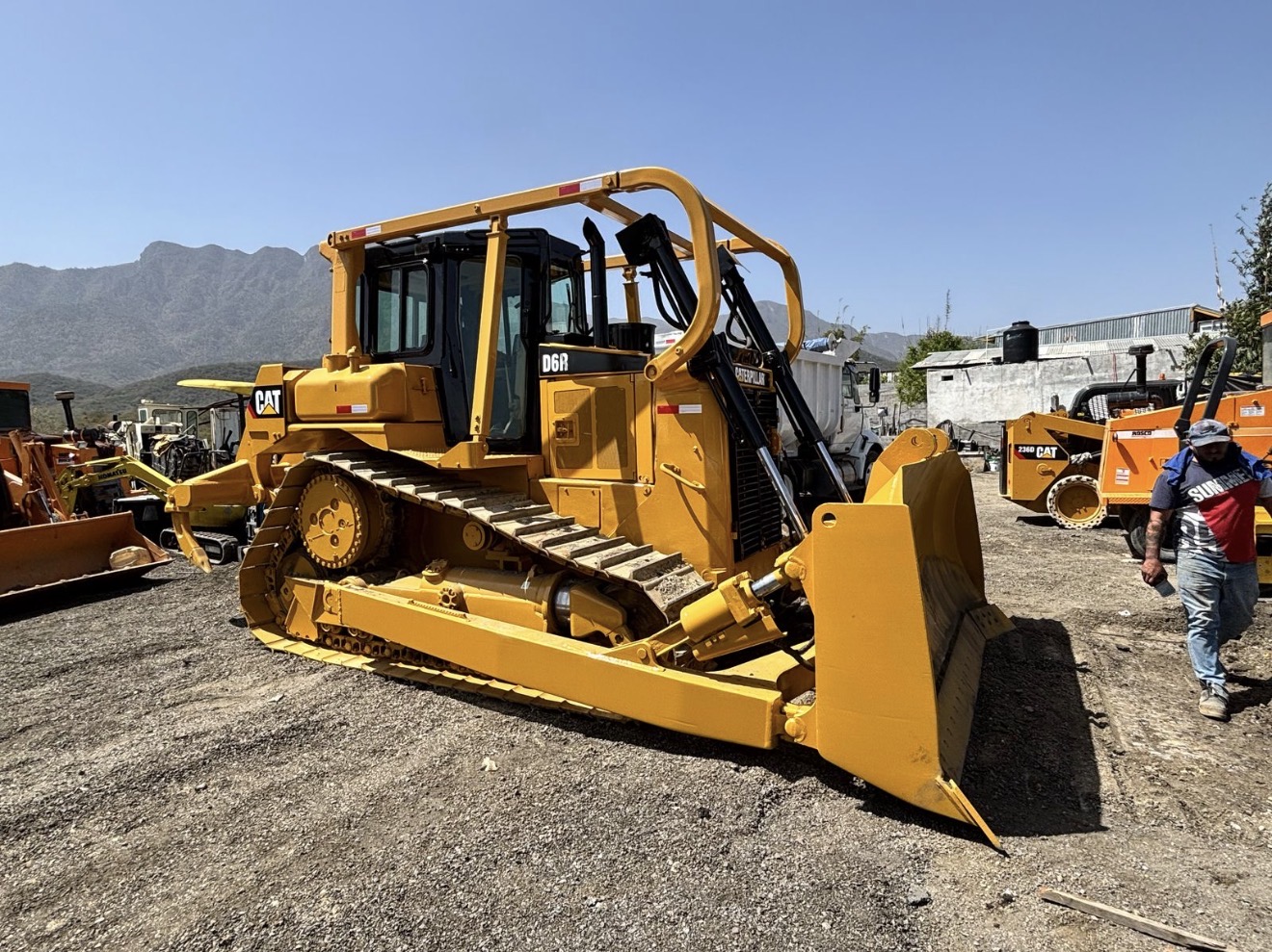 Bulldozer CAT D6R