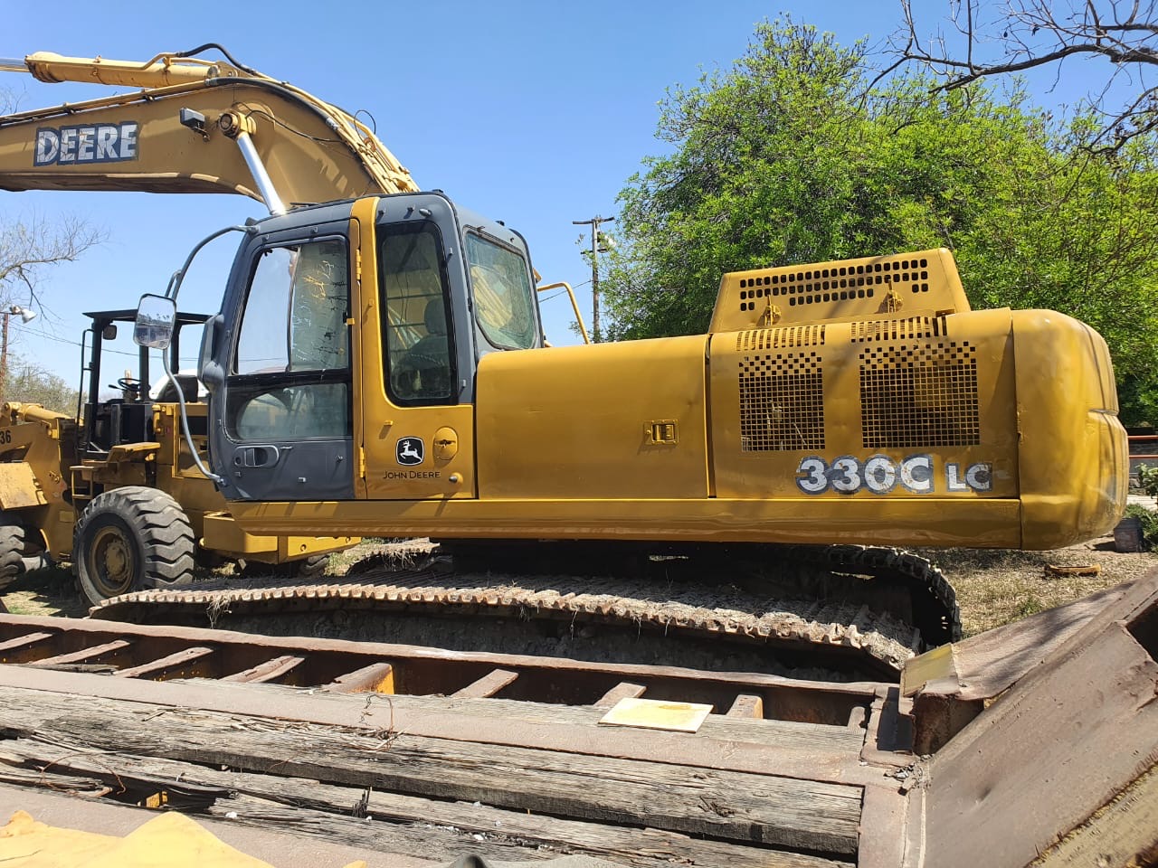 Excavadora John Deere 330C LC